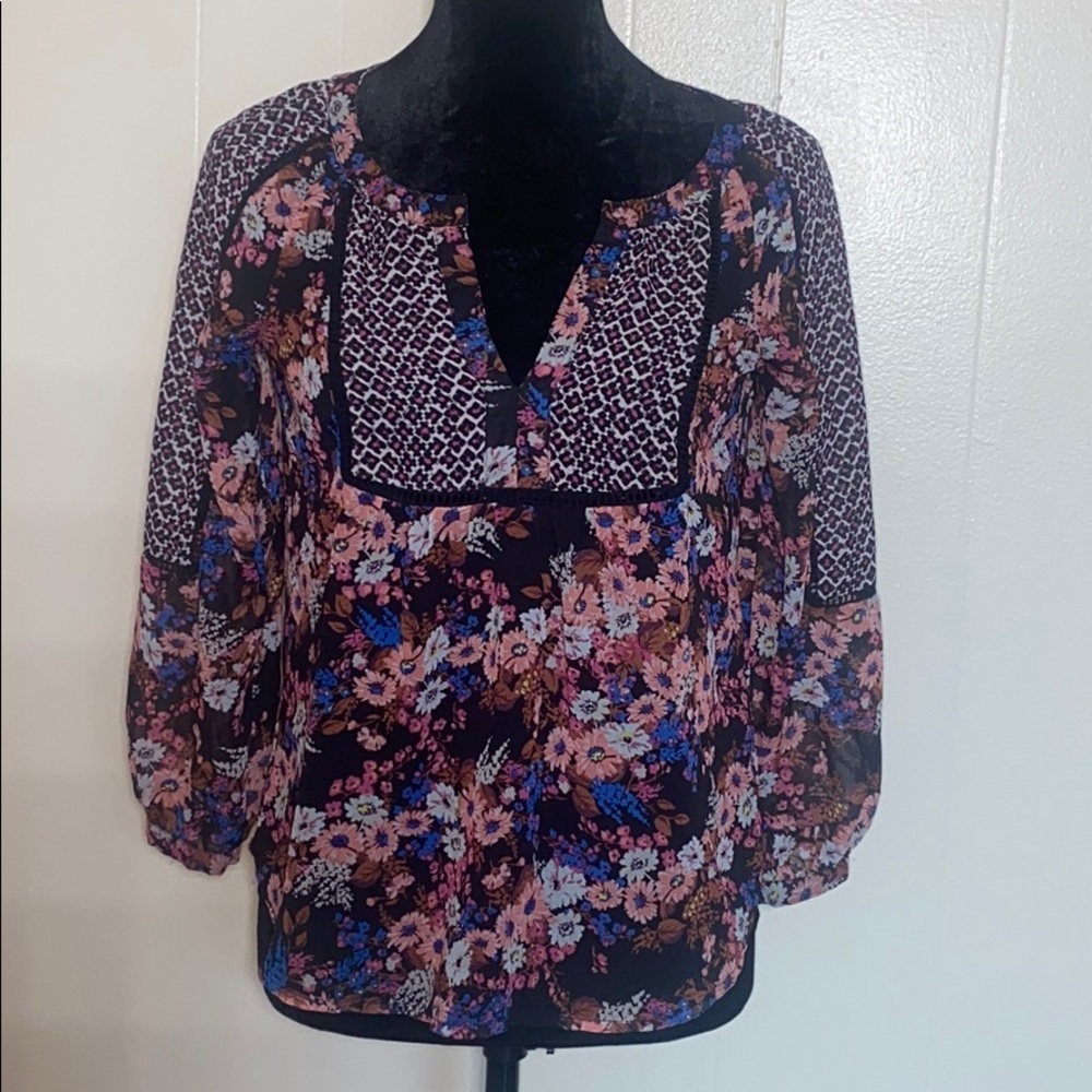 love, Fire Floral Boho Blouse size XS